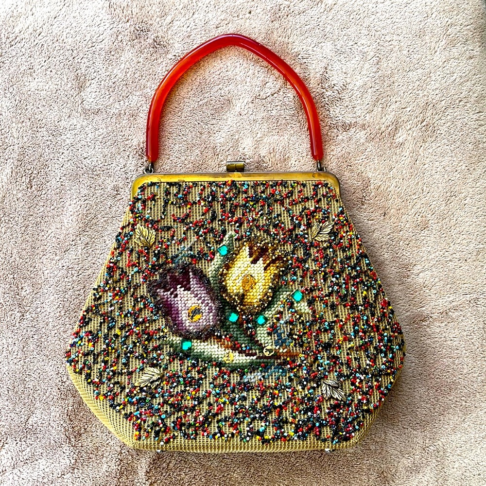 Vintage Soure Bag New York 1940s Whimsical Floral Embroidery Design Collectible